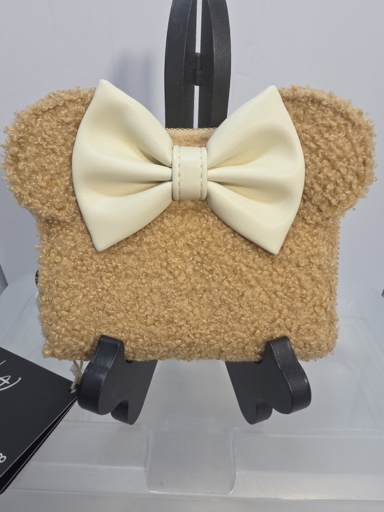 Loungefly Handbags - Loungefly Hard Tag Disney Minnie Mouse Sherpa Zip Wallet NWT